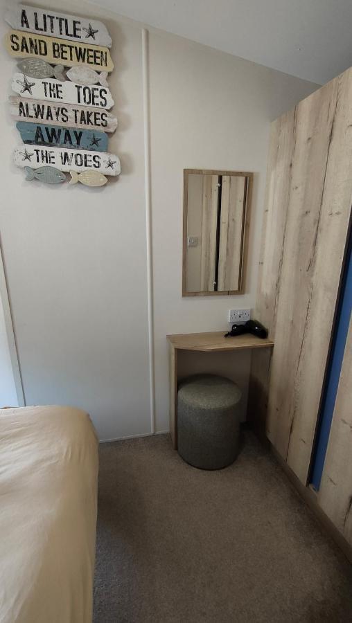 3 Bedroom Stylish Caravan - Vans With Business Sign Not Allowed Port Seton 外观 照片
